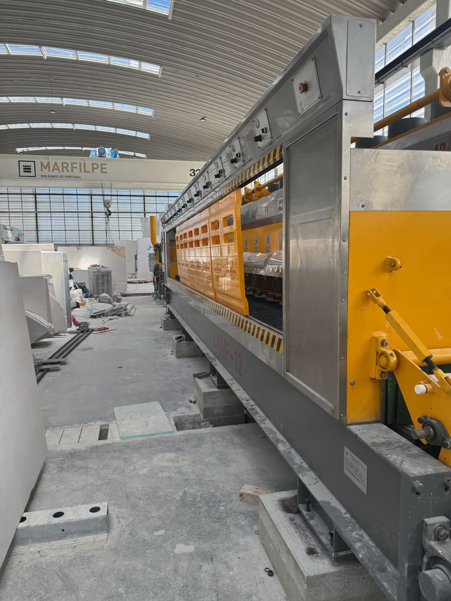 Polishing line running finished stone